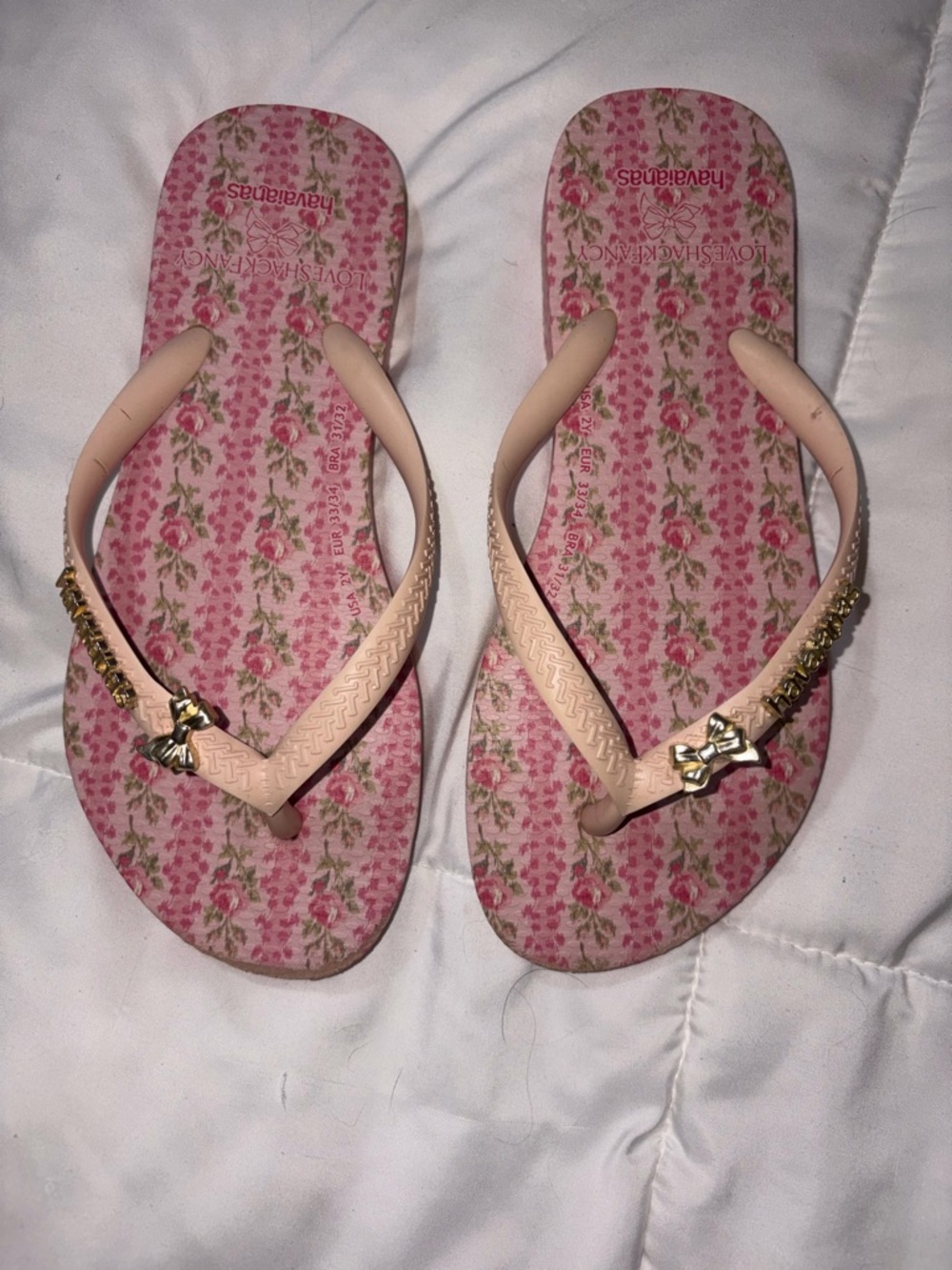 Loveshackfancy x Havaianas girl’s Pink Floral Flip Flops with Gold Charm